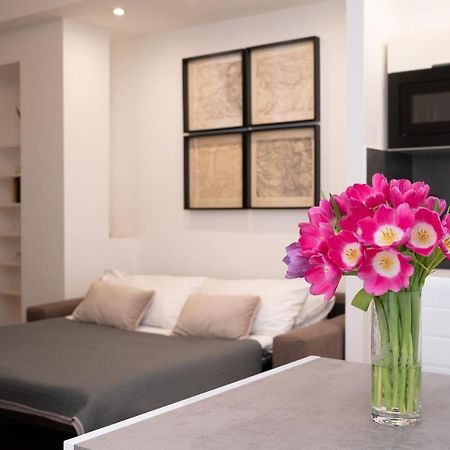 Residenza Lualdi Apartment โรม ภายนอก รูปภาพ